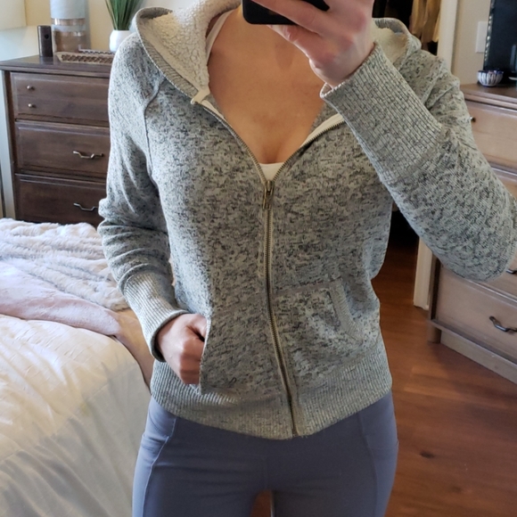 American Eagle Outfitters Terry Zip Hoodie - Picture 5 of 5